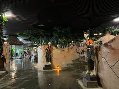 -泉城欧乐堡戏水湾艺术养生温泉