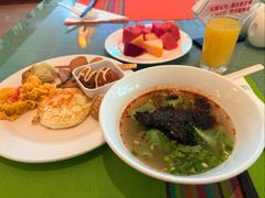 -上海浦东假日酒店