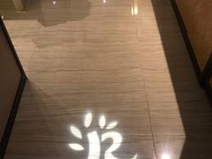 -深圳罗湖东门步行街亚朵X酒店