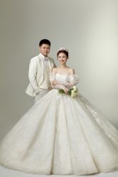 -乐派诗婚纱摄影