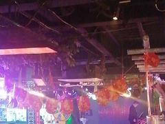 -路边边.炒菜烧烤.音乐餐厅(良乡长虹店)