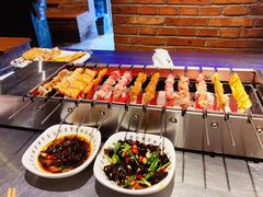 -狼遇见羊烧烤·现穿现烤(旧宫店)