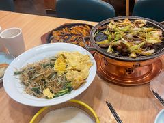 -宏状元现熬粥·京味菜(黄寺大街店)