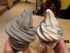 甜筒-麦当劳(杭州西湖银泰百货店)