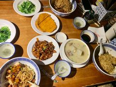 -沪西老弄堂面馆(定西路店)