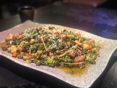 酒馆大盘兔-醉小酒馆·川菜·江湖菜·重庆菜(观音桥旗舰店)