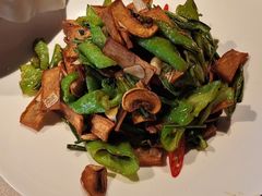-京味斋·北京烤鸭(华威桥北工大店)