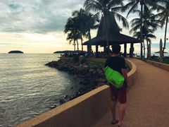 -Sunset Bar(丹绒亚路香格里拉店)