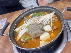 -元堂脊骨土豆汤(明洞2号店)