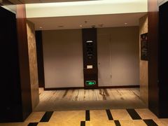 -上海龙之梦万丽酒店
