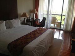 大床-三亚亚龙湾红树林度假酒店