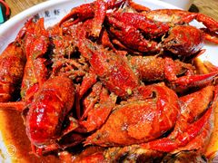 -叶派龙虾•招牌香辣蟹·海鲜(中海国际店)
