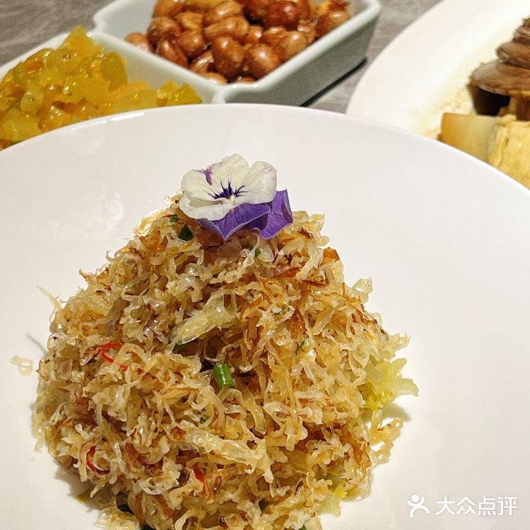 连潮汕人都夸赞的这家瑞狮楼潮汕会馆你值得拥有