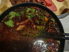 -牵人麻辣粉(粉巷店)