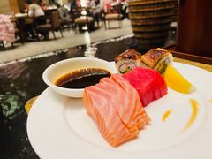 -松山湖凯悦酒店·Café自助餐厅·周末火舞秀表演