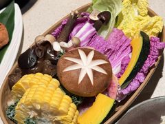 -一叶一世界•素食餐厅(环球中心店)