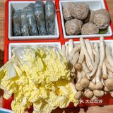又来喝美味的鸡汤啦[调皮]