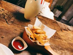 -HIGH FIVE哈福手工汉堡(桂林路店)