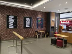 大堂-汉堡王(房山绿地缤纷城店)