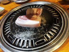 -唯成•韩国炭火烤肉 유성고기