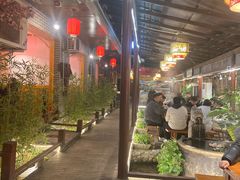 -三道苗苗鱼·美蛙黄辣丁(八里店)