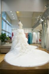 点击看大图 iphone_upload_pic-爱纱嫁衣婚纱礼服馆