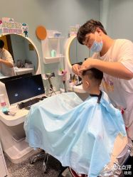 -Mengbaby·萌宝贝儿童理发(保利广场店)