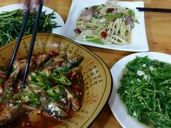 -土家菜粗粮馆(木鱼镇店)