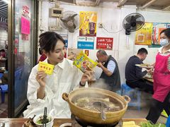 -雄伟美食(高沙中街店)