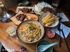 辣爽饭-源一咖啡馆(麒麟巷步行街店)