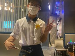 -海底捞火锅(长宁路龙之梦店)