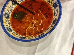 -鑫巴蜀小镇 · 水煮鱼专研店(玉桥店)