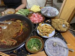 -重庆故事姊妹老火锅(财经学院店)