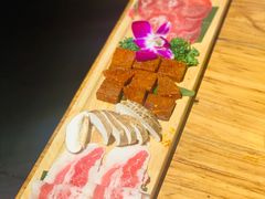 -么肆烤肉(汉街形象店)