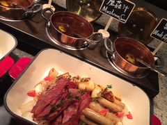 -松山湖凯悦酒店·Café自助餐厅·周末火舞秀表演