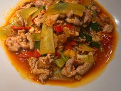 土家摆子肉-吃饭皇帝大(合生汇店)