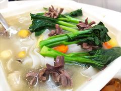 鸡杂窝粉-文记壹心鸡(宝华路店)