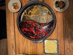 -郑记·古法黑砂锅串串(龙泉店)