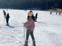 -十三陵雪世界滑雪场