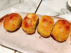 特色羊肉烤包子-丝路有约·西域美食
