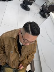 -尤司男士国潮理发馆