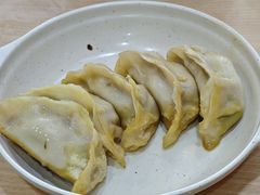 蒋家桥招牌锅贴-蒋家桥饺面店(东关街店)