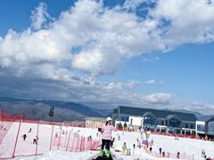 -鳌山滑雪度假区