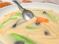 -汤城小厨•粤菜•靓汤(苏州街店)