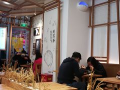 大堂-小满手工粉(上海文峰广场店)