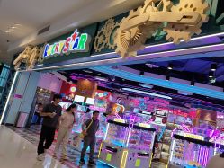 -LuckyStar幸运星家庭娱乐中心(东莞国贸店)
