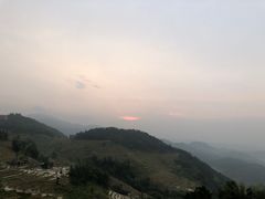 -紫鹊界梯田景区