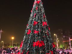-万宝财富商业广场
