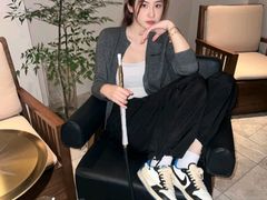 -Hideout Hookah Lounge·隐觅地