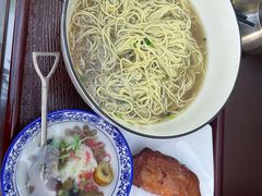 -百年老字号·观振兴蟹黄面·三虾面·苏式面(观前街富仁坊巷店)